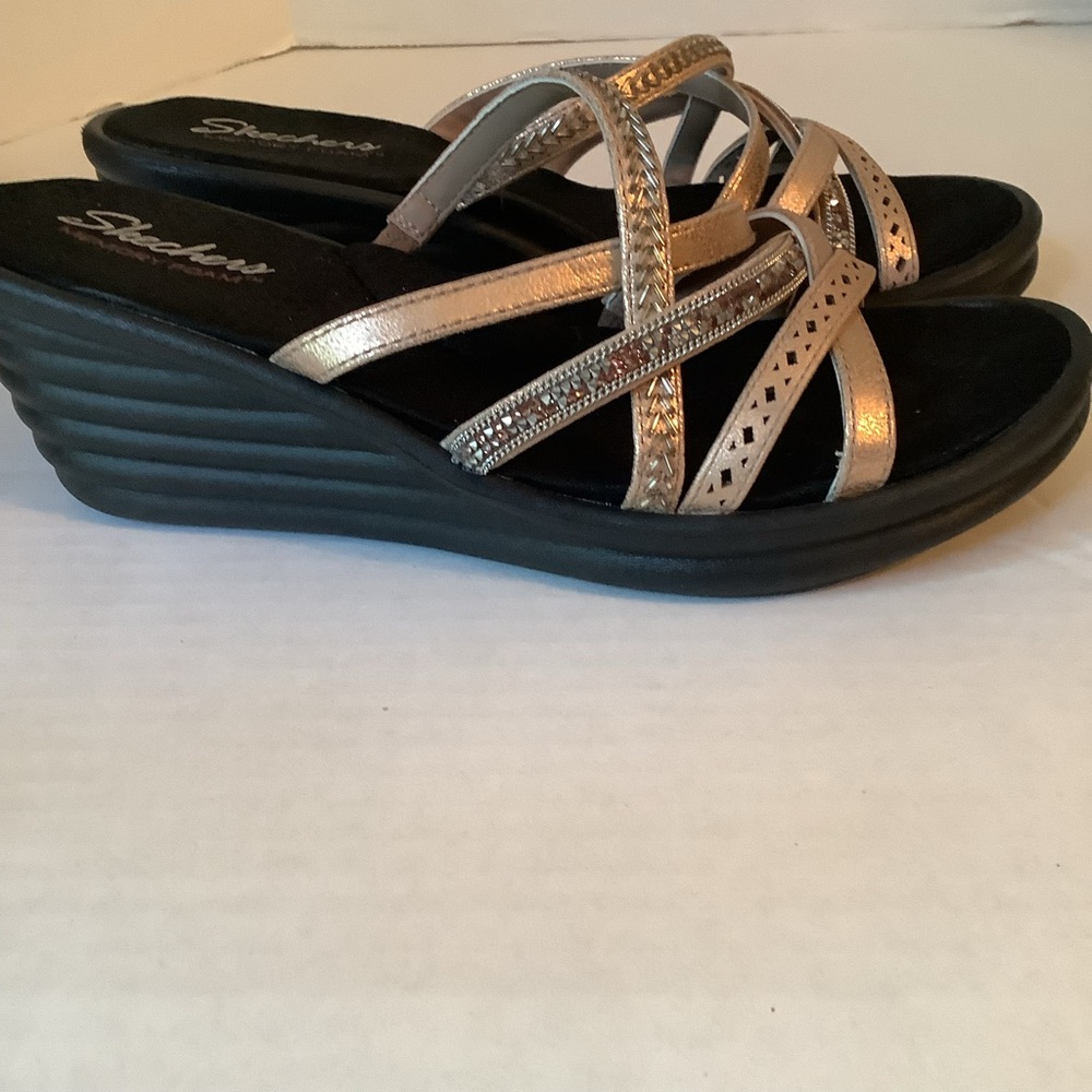Skechers Rumbler Multi Strap Wedge Sandal Pewter Size 10